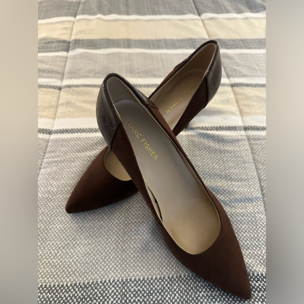 Marc Fisher - Pointed heels in faux suede.